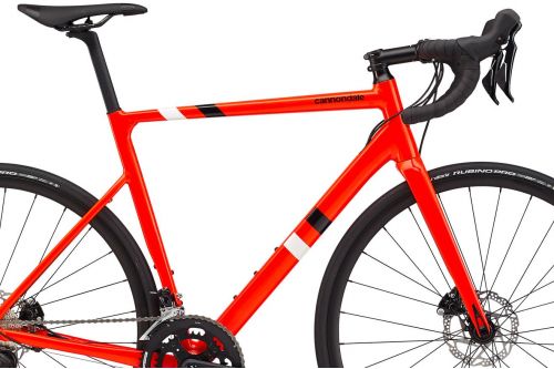 Rower szosowy Cannondale Caad 13 Disc 105 - Ostatnie sztuki!
