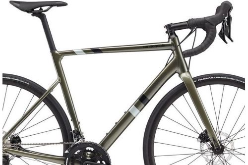 Rower szosowy Cannondale Caad 13 Disc 105 - Ostatnie sztuki!