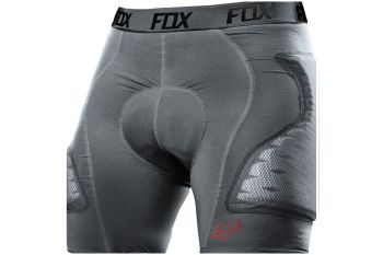 Spodenki z ochraniaczami rowerowe FOX Titan Race Short Spodenki z ochraniaczami rowerowe FOX Titan Race Short