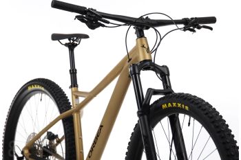 Rower trailowy Orbea Laufey H10 w 100% gotowy + Gratis Rower trailowy Orbea Laufey H10 w 100% gotowy + Gratis