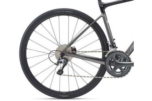 Rower szosowy Giant Defy Advanced 3 2021
