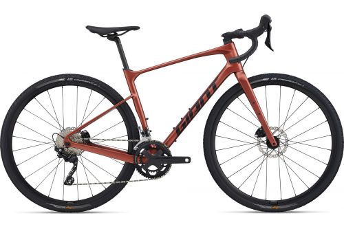 Rower gravel Giant Revolt Advanced 3 w 100% gotowy - karbon