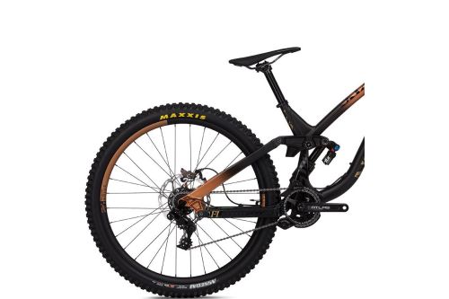 Rower zjazdowy NS Bikes Fuzz 29
