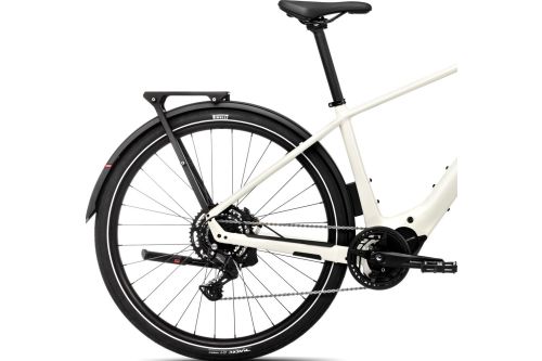 Rower elektryczny miejski trekkingowy miejski do jazdy na wycieczki po mieście po szutrach drogach polnych Orbea KEMEN TOUR 30 20mph 7