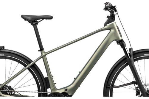 Rower elektryczny miejski trekkingowy miejski do jazdy na wycieczki po mieście po szutrach drogach polnych Orbea KEMEN TOUR 30 20mph 12