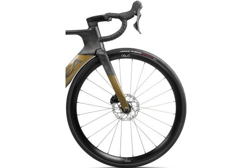 Rower szosowy Racing Orbea ORCA AERO M30LTD 6